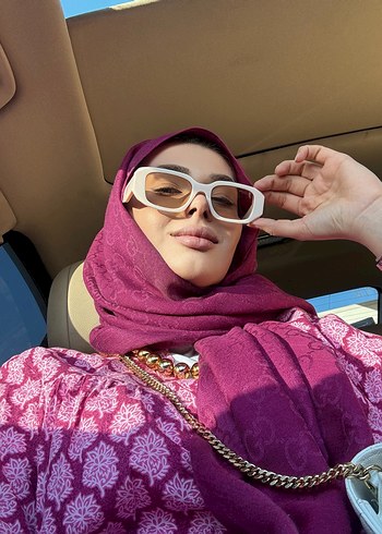 Koyu Pembe İpek Dokulu Drapeli Kadın Şal - Görsel 4