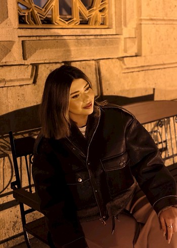 Kahverengi Kürklü Kısa Deri Ceket - Görsel 2