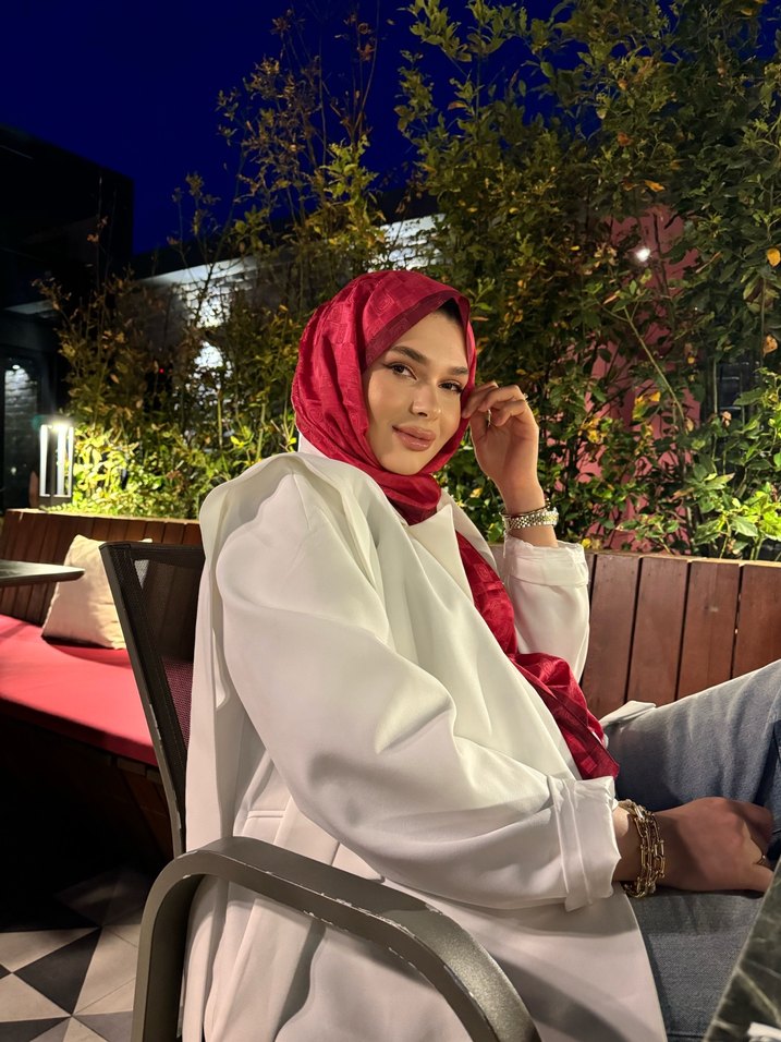 Kadın Beyaz Saten Drapeli Wrap - Görsel 3