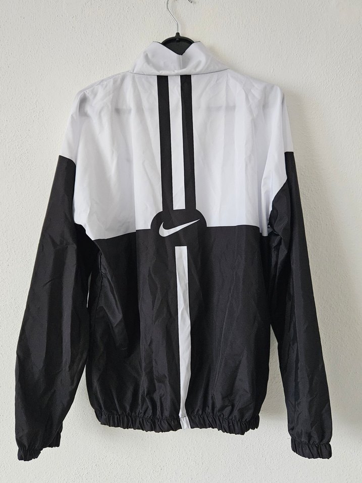 Nike Siyah Beyaz İnce Paraşüt Kumaş Fermuarlı Erkek Yağmurluk - Görsel 2