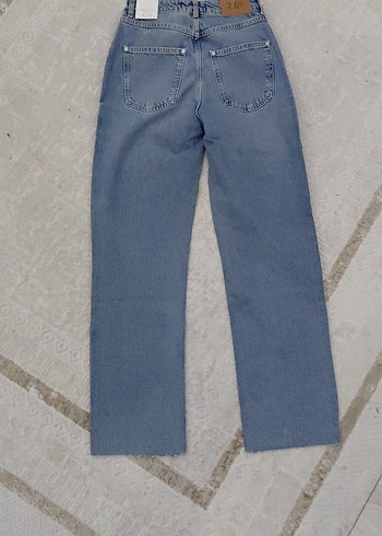Zara Mavi Bağlama Desenli Denim Jean model 15 - Görsel 2