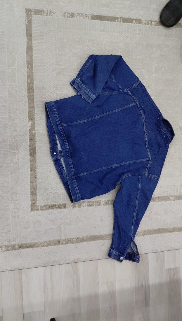 Zara Düğmeli  taşlı Mavi Kadın Denim Ceket model 18 - Görsel 2