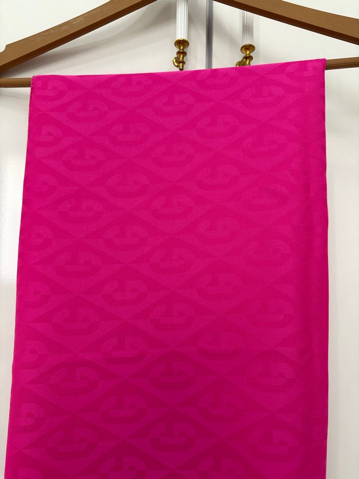 Pembe Kadın Saten Şal - Görsel 2