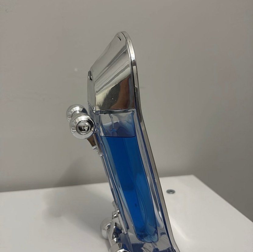 Carolina Herrera 212 Erkek Parfümü - Görsel 2