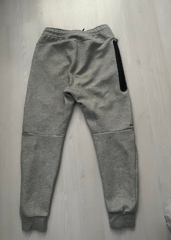 Nike Gri Tech Eşofman Altı - Görsel 2