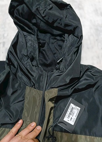 Gri Kapüşonlu Erkek Rüzgarlık Mont - Görsel 2