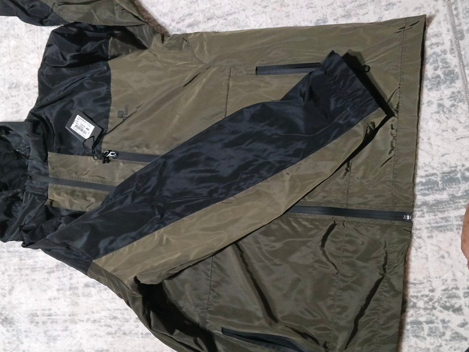 Gri Kapüşonlu Erkek Rüzgarlık Mont - Görsel 3