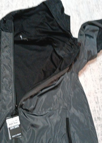 Erkek Siyah Kapüşonlu Rüzgarlık - Görsel 6