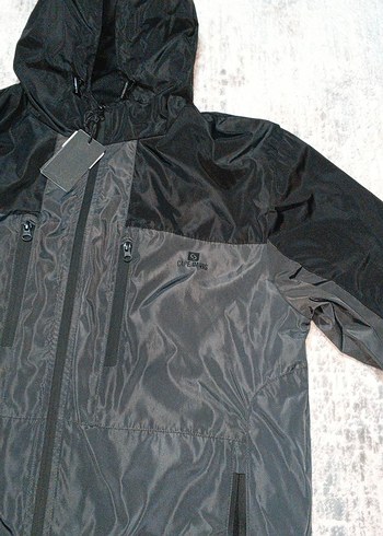 Erkek Siyah Kapüşonlu Rüzgarlık - Görsel 4