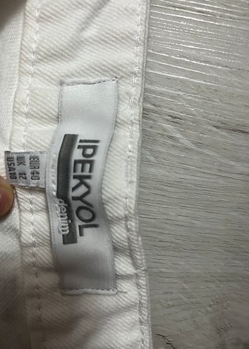 Beyaz Salaş Kesim Midi Kadın Jean - Görsel 6