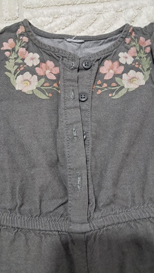 Kız Çocuk Gri Kolsuz Denim Tulum - Görsel 3