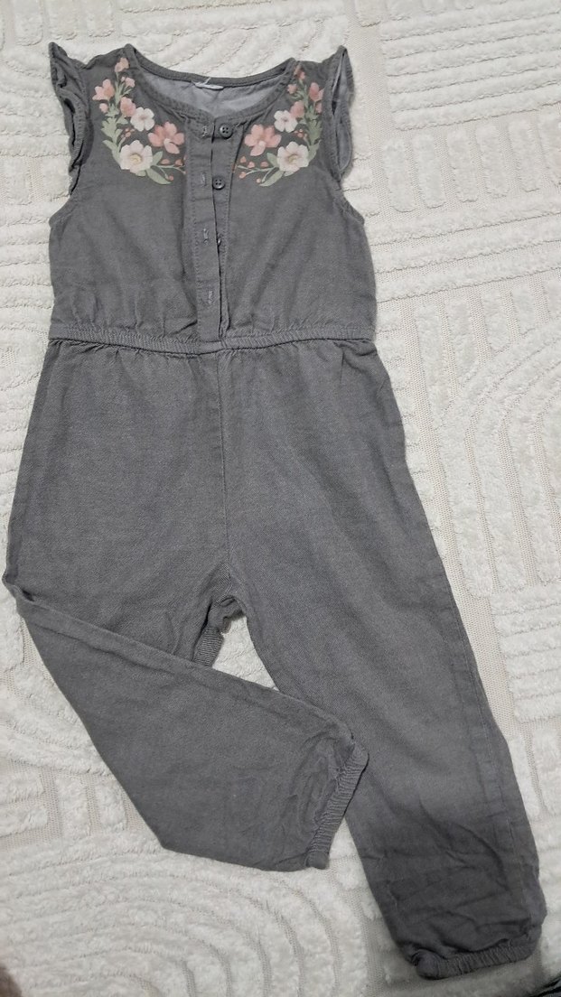 Kız Çocuk Gri Kolsuz Denim Tulum - Görsel 4