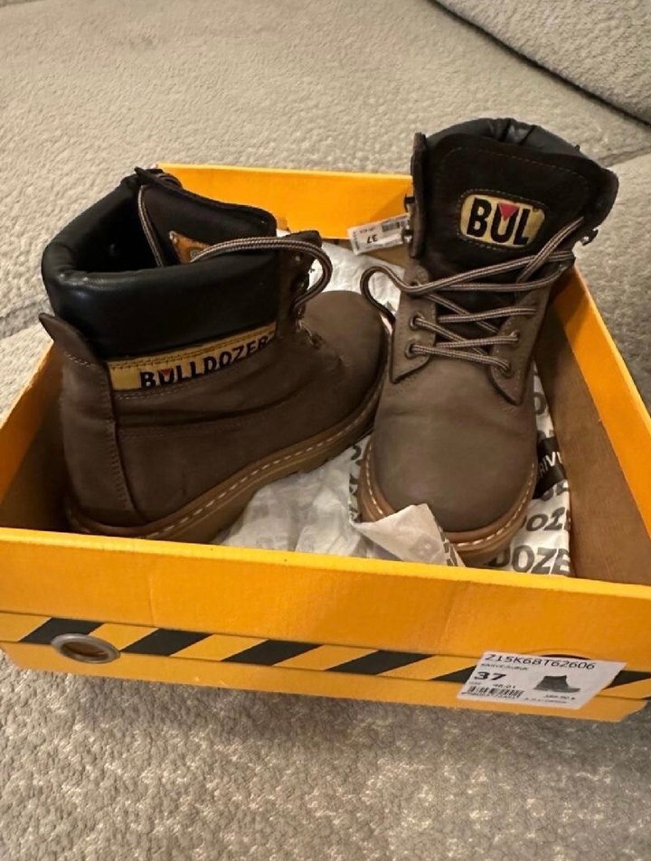 Bulldozer Kadın Bot - Görsel 5