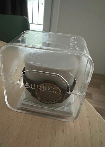 Swatch Siyah Kadın Saati - Görsel 4