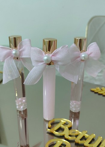 Pembe Fiyonklu İnci Detaylı Parfüm Şişesi - Görsel 2