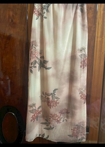 Pembe Çiçekli Dar Uzun Etek - Görsel 3