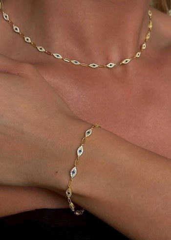 Zincir Detaylı Altın Renk Sıra Sıra Nazar Kolye - Görsel 3