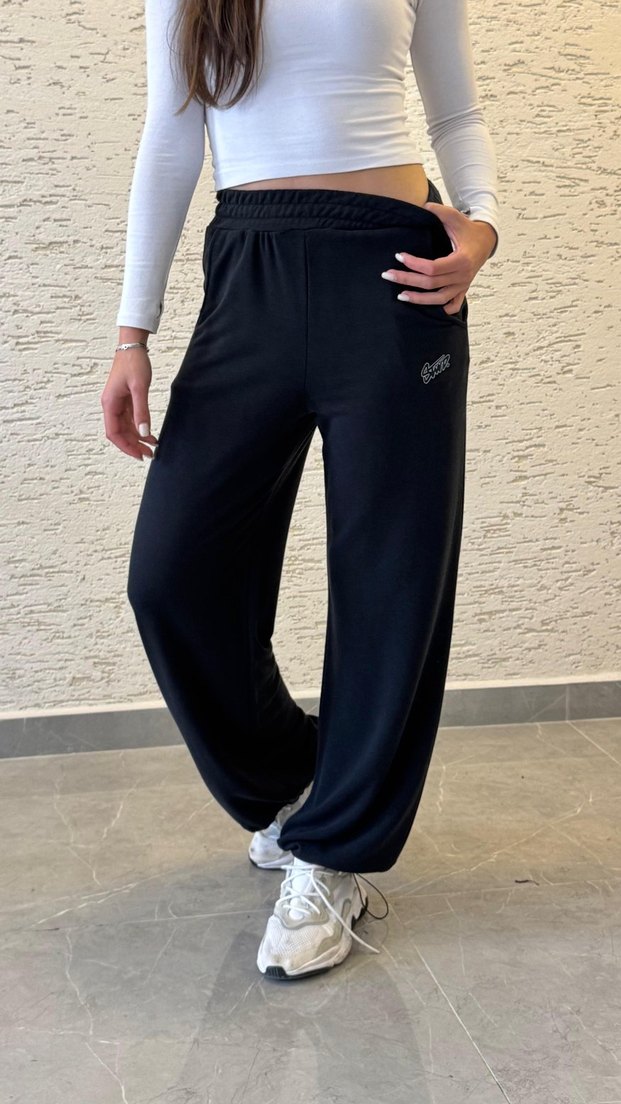 Siyah Rahat Kesim Kadın Eşofman Altı - Görsel 3