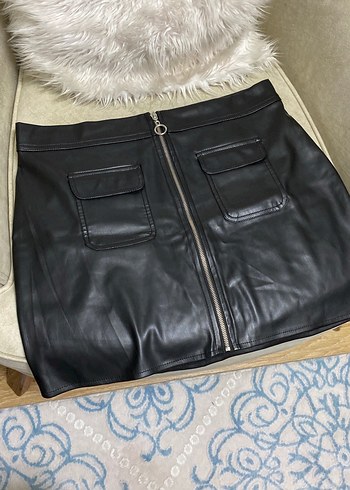 Fermuarlı Siyah Deri Mini Etek - Görsel 2