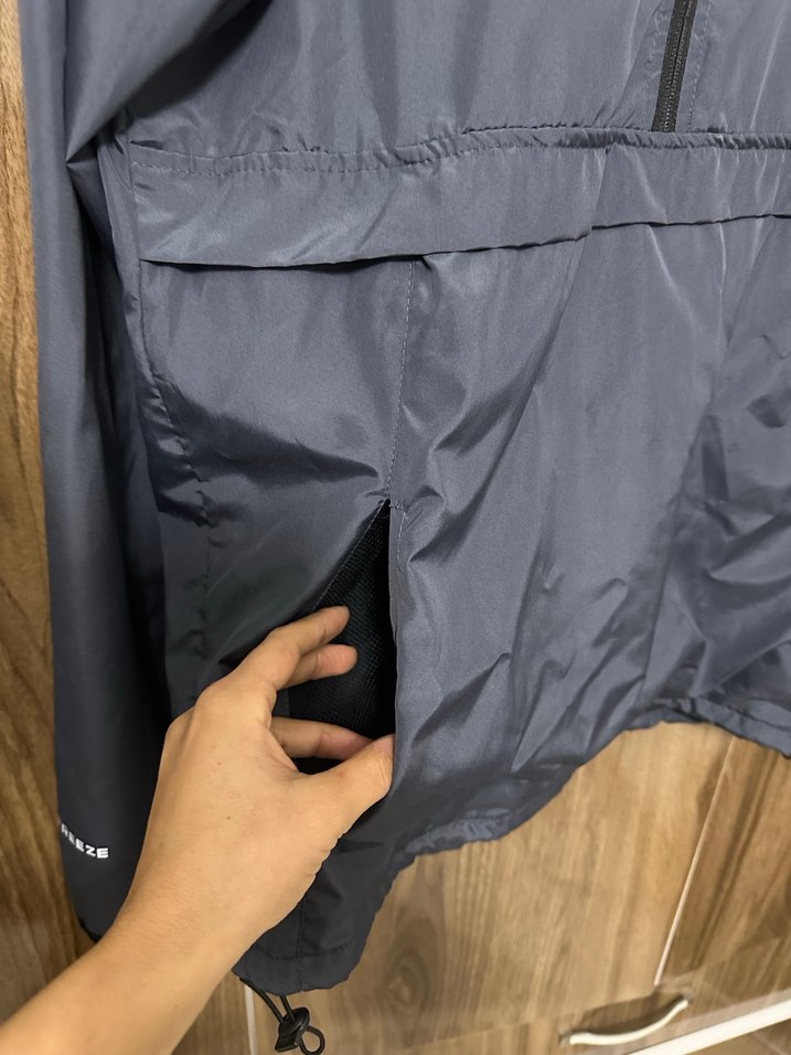 Columbia Gri Kapüşonlu Erkek Yağmurluk - Görsel 2