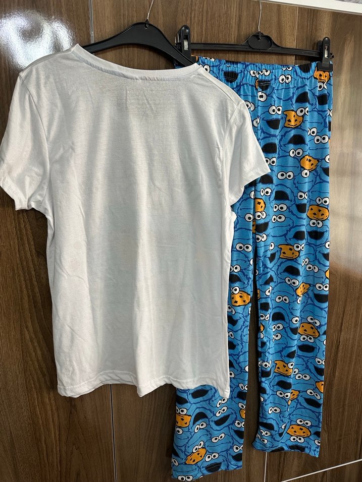 Renkli Pop Kültür Baskılı Kadın Pijama Takımı - Görsel 2