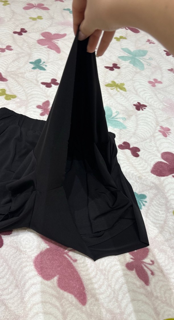 Siyah Mini Saten Şort - Görsel 2