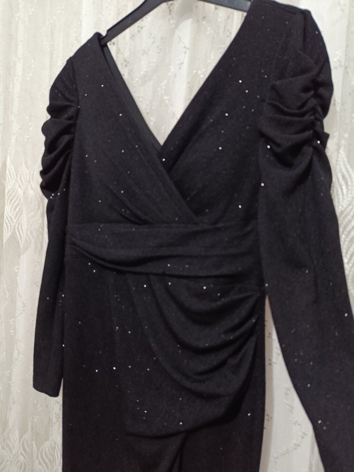 Uzun Kollu Drapeli Siyah Abiye Elbise - Görsel 2