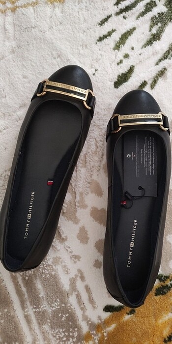 Tommy Hilfiger sıfır 36 numara