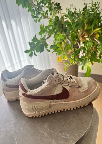 Nike Air Force Sneaker