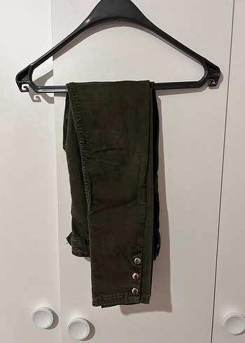 Bershka Yeşil Skinny Kot Pantolon - Görsel 3