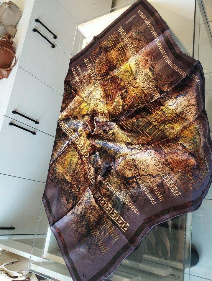 Armine Nostalji İpek Eşarp - Görsel 2