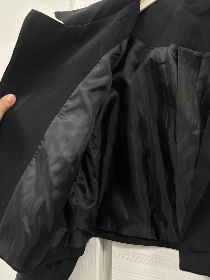 Kadın Siyah Mini Düğmeli Blazer Ceket - Görsel 3