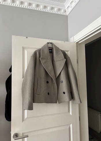 Zara Bej Klasik Yün Kadın Kaban - Görsel 3