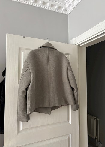 Zara Bej Klasik Yün Kadın Kaban - Görsel 4