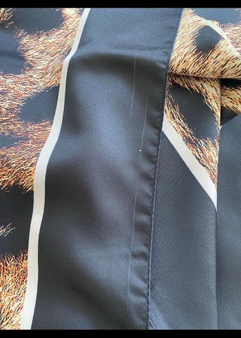 Kahverengi Leopar Desenli Kadın Şal - Görsel 4