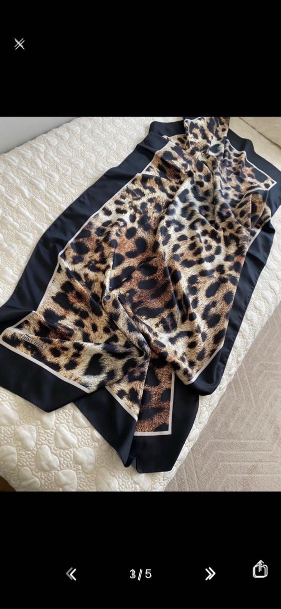 Kahverengi Leopar Desenli Kadın Şal - Görsel 2