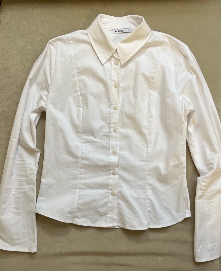 Uzun Kollu Düğmeli Kadın Gömlek - Görsel 2