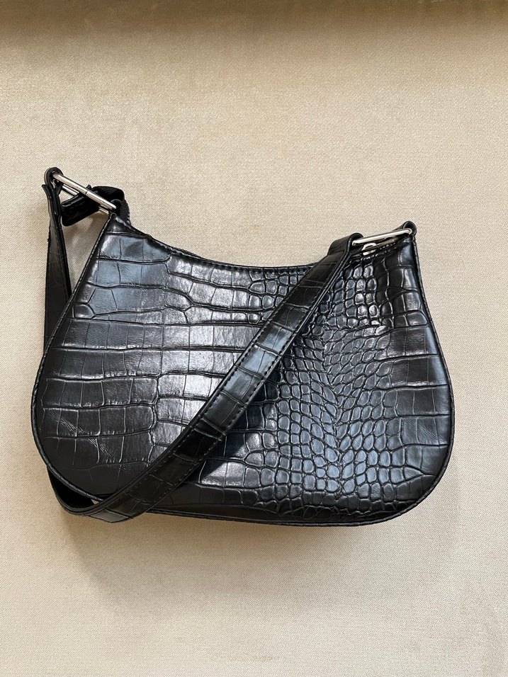 Klasik Siyah Yılan Desenli Deri Kadın Çanta - Görsel 3