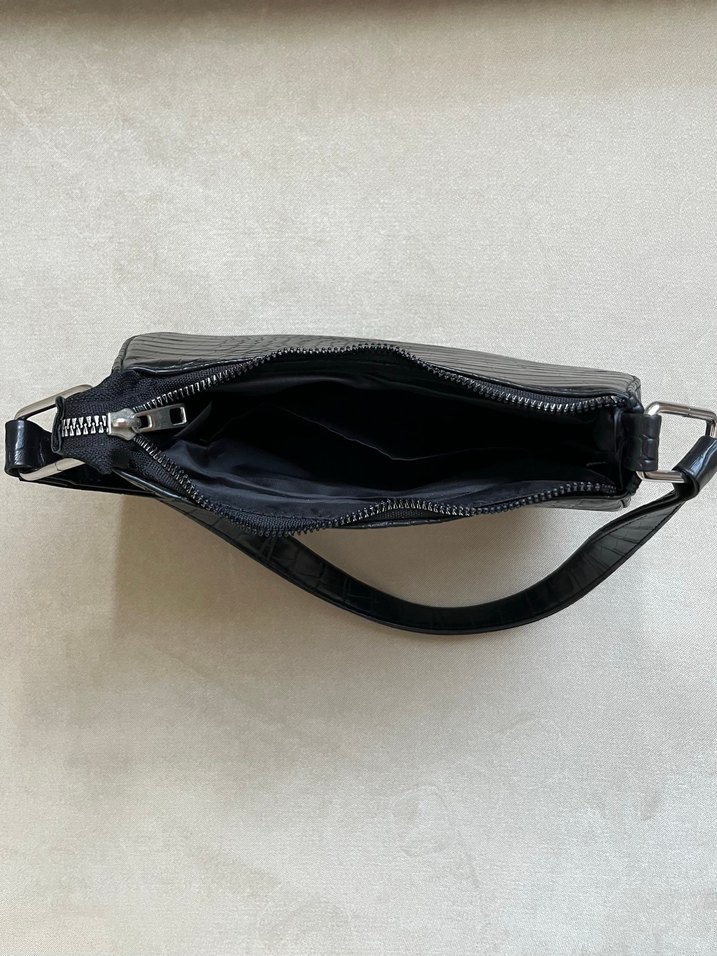 Klasik Siyah Yılan Desenli Deri Kadın Çanta - Görsel 4