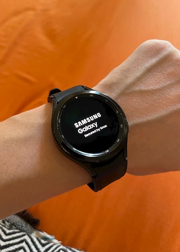 Samsung Galaxy Watch 4 Classic 46 mm - Görsel 3