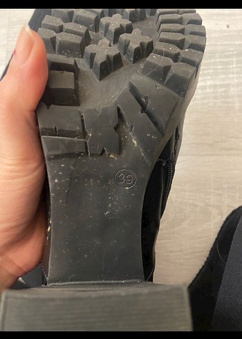 Dizüstü Topuklu Çizme - Görsel 4