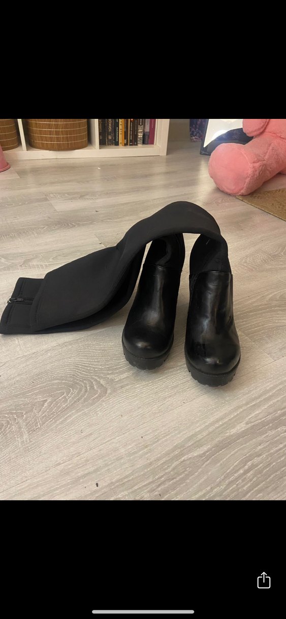 Dizüstü Topuklu Çizme - Görsel 3