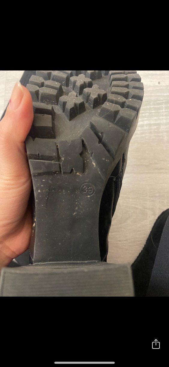 Dizüstü Topuklu Çizme - Görsel 4