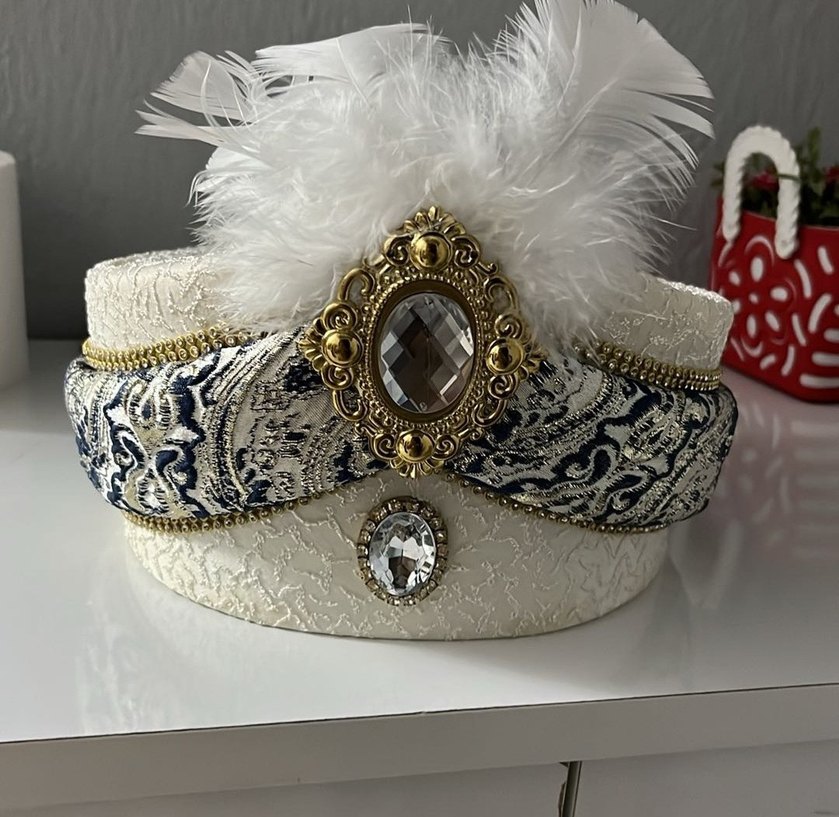 Beyaz Kürklü Etnik Desenli Çocuk Takımı - Görsel 5