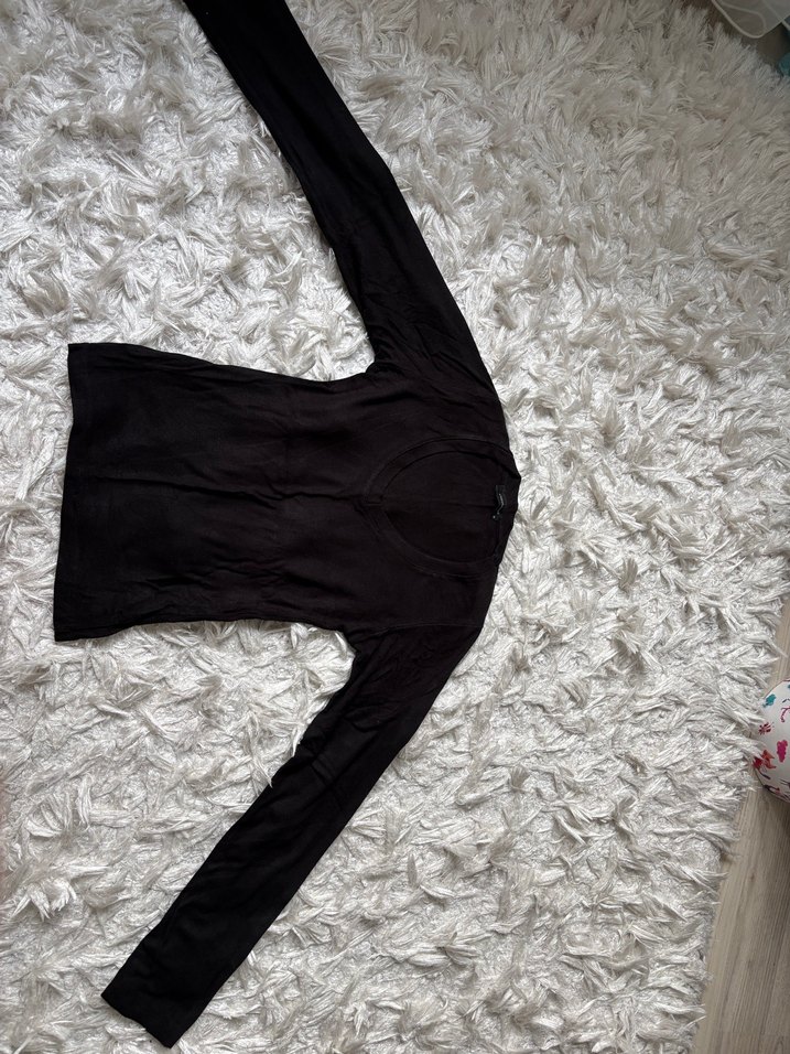 Kadın Siyah V Yakalı Uzun Kollu bluz - Görsel 2