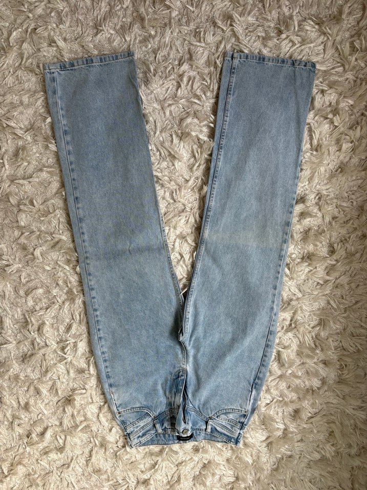 Peluş Detaylı Gri Midi Kot Pantolon - Görsel 2