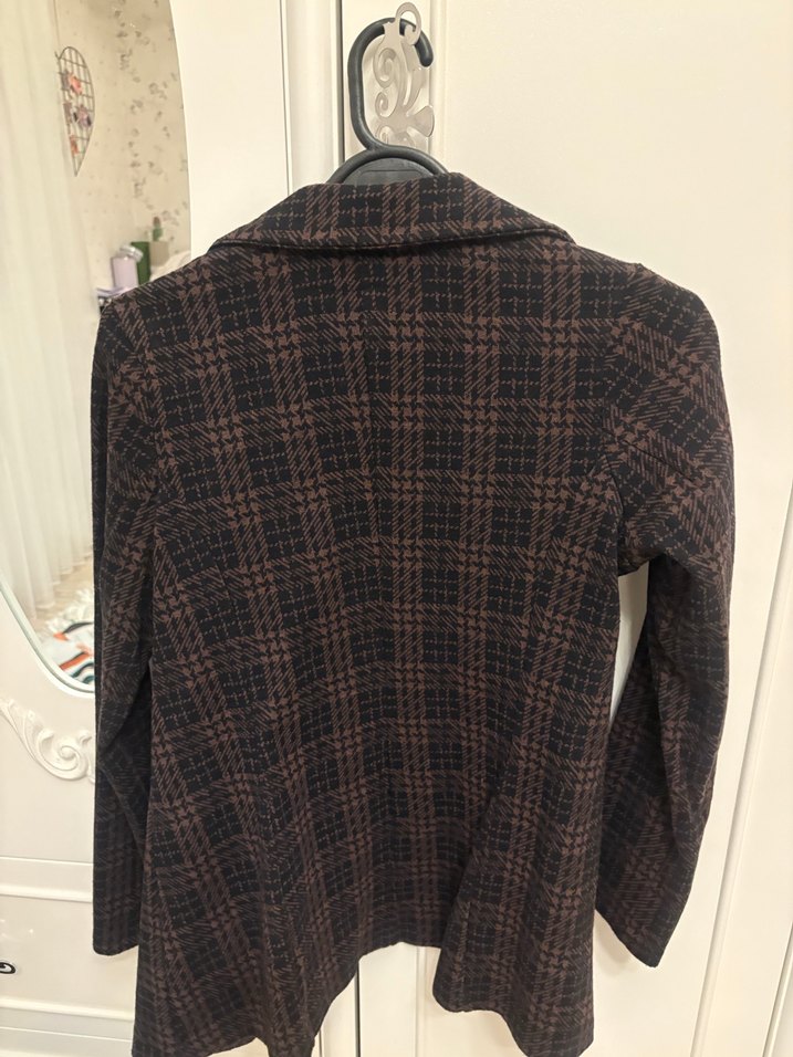 Kahverengi Düğmeli Kadın Blazer Ceket - Görsel 2