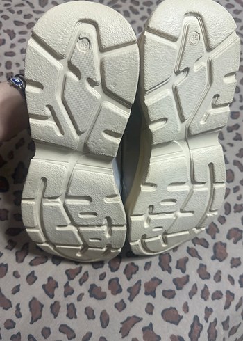 Gri Dolgu Topuklu Bağcıklı Kadın Spor Ayakkabı - Görsel 6