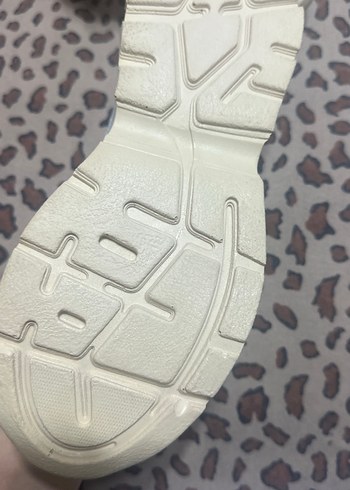 Gri Dolgu Topuklu Bağcıklı Kadın Spor Ayakkabı - Görsel 3