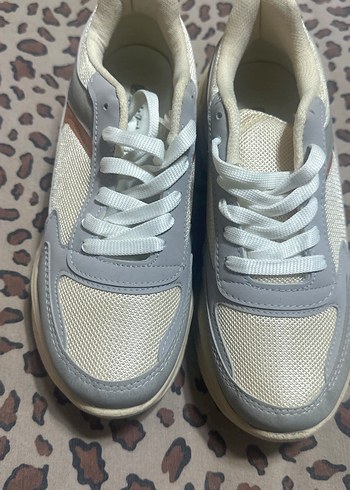 Gri Dolgu Topuklu Bağcıklı Kadın Spor Ayakkabı - Görsel 4